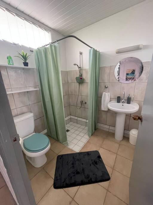 Tuatahi Beach Lodge Пунаауйя Экстерьер фото